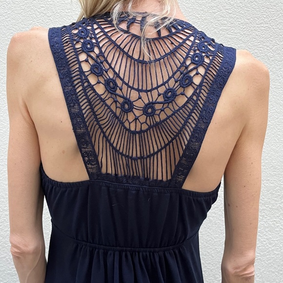 Romy | Blue sundress with Plunging neckline and crochet back - Picture 6 of 9